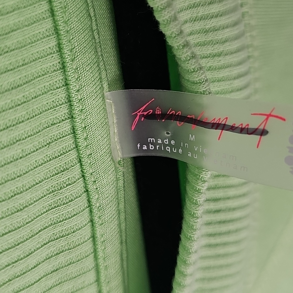 Free People Movement Lime‎ Green Crew Neck Long Sleeve Oversized Top - Picture 3 of 10